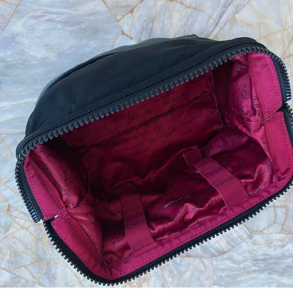 Lululemon Athletica Toiletry Bag Black Nylon Suede Pink Script Organizer